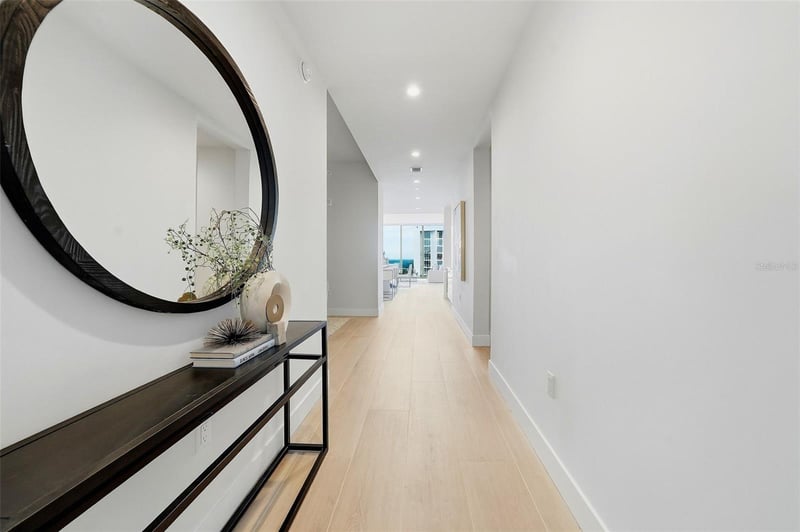 301 1st St S #3104, St Petersburg, FL 33701