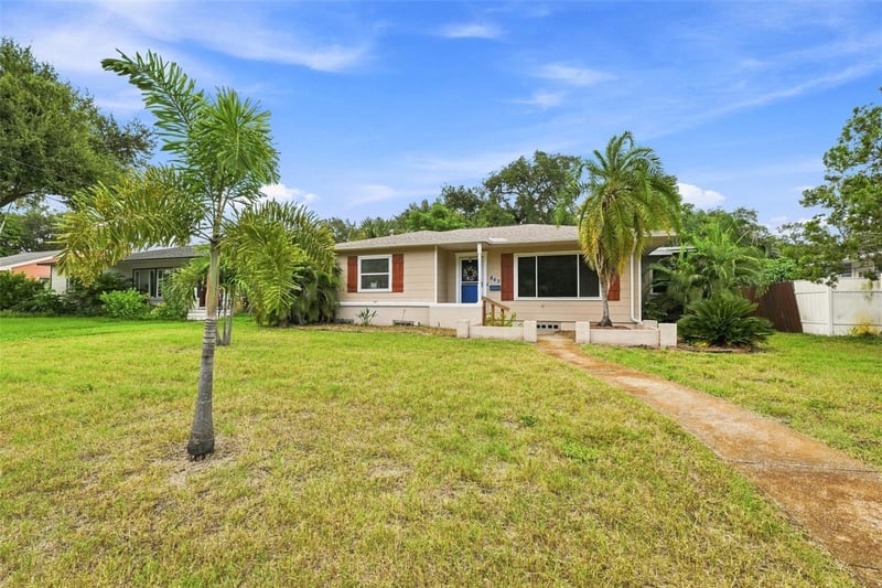 443 Park St N, St Petersburg, FL 33710