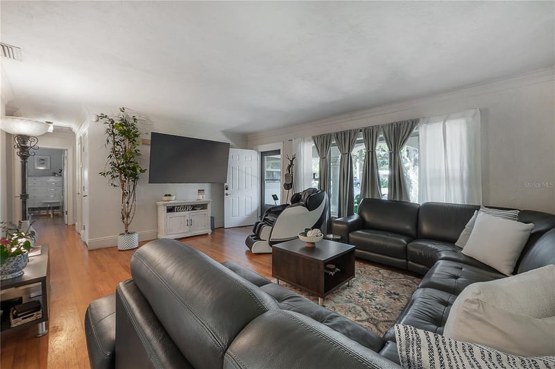 3138 W Euclid Ave, Tampa, FL 33629