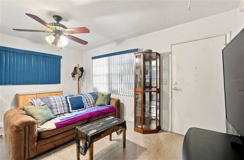 2607 Westhigh Ave, Tampa, FL 33614