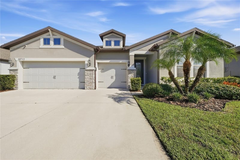 10712 Green Harvest Dr, Riverview, FL 33578