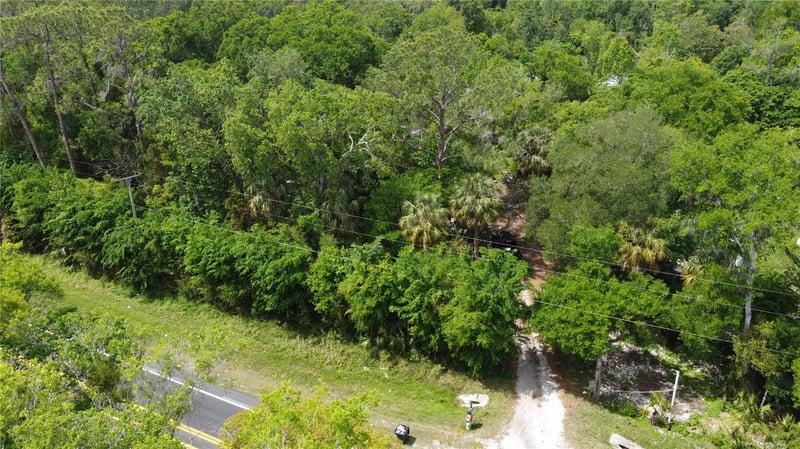 15030 N 301 Hw, Thonotosassa, FL 33592