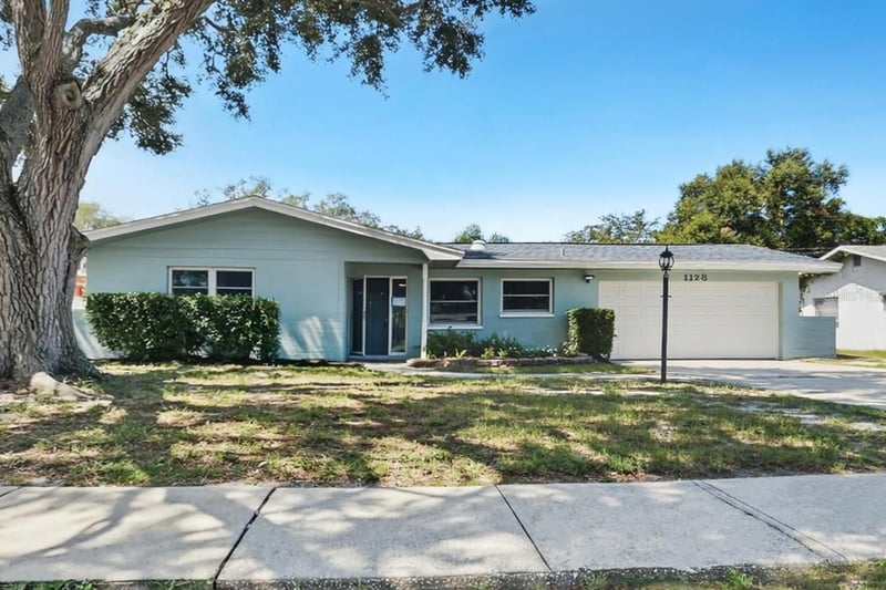 1128 20th St SW, Largo, FL 33770