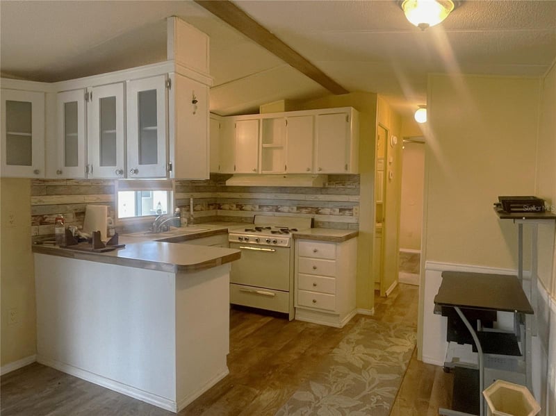 4748 Elwana Way, Zephyrhills, FL 33541