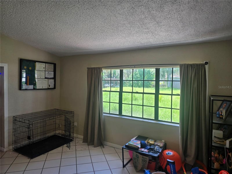 2614 Cyprus Dr, Palm Harbor, FL 34684