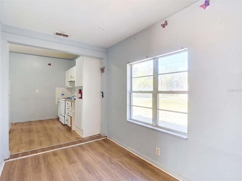 2911 N 24th St, Tampa, FL 33605