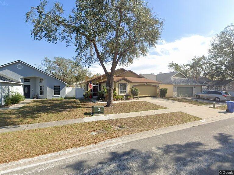 10251 Allenwood Dr, Riverview, FL 33569