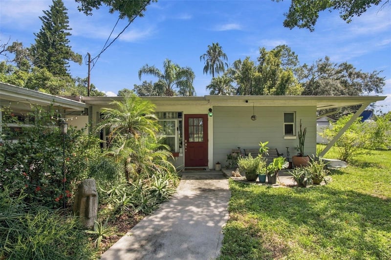 10803 N Oregon Cir, Tampa, FL 33612