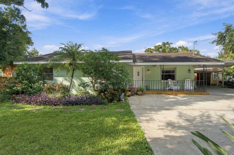 3909 W Powhatan Ave, Tampa, FL 33614
