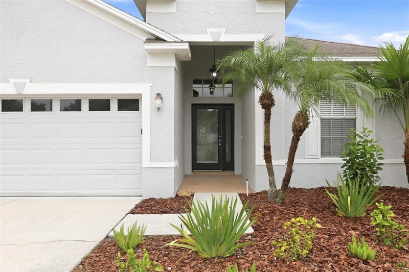 1028 Appian Pl, Wesley Chapel, FL 33543