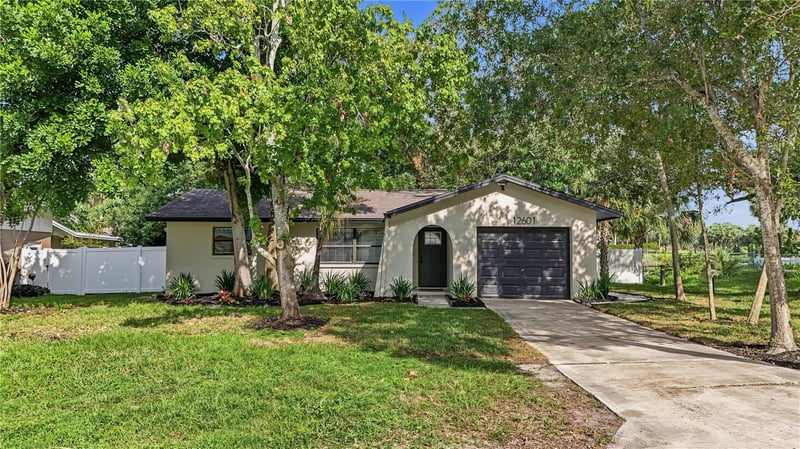 12601 134th St, Largo, FL 33774