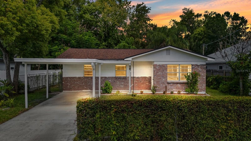 1713 W Atkinson St, Tampa, FL 33604