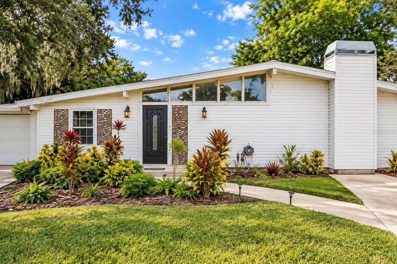 218 Park Ridge Ave, Temple Terrace, FL 33617