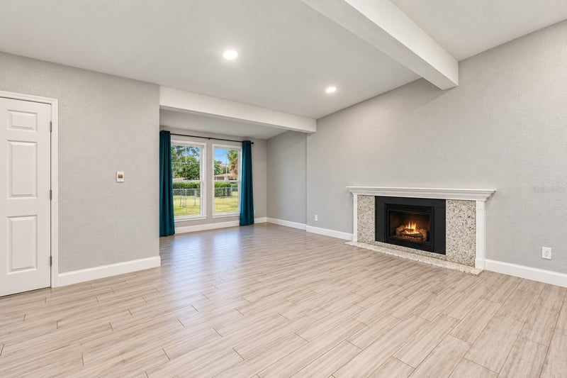 218 Park Ridge Ave, Temple Terrace, FL 33617