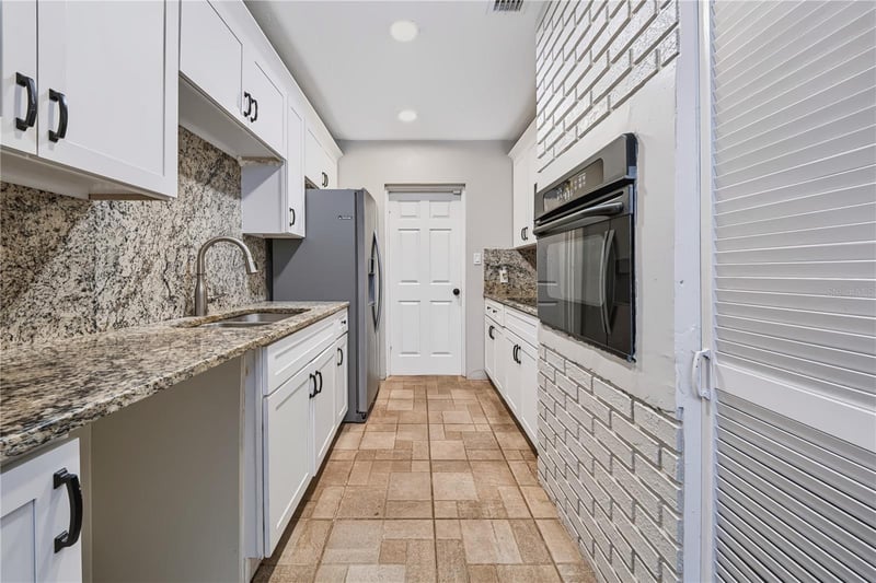 9976 56th Ave N, St Petersburg, FL 33708