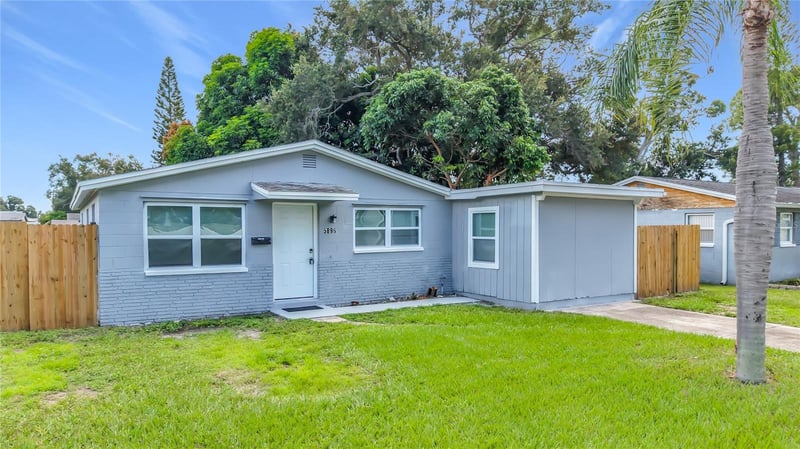 5896 92nd Ave N, Pinellas Park, FL 33782