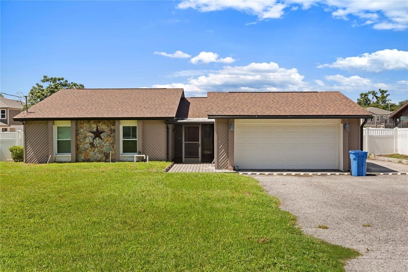 1105 Lenna Ave, Seffner, FL 33584