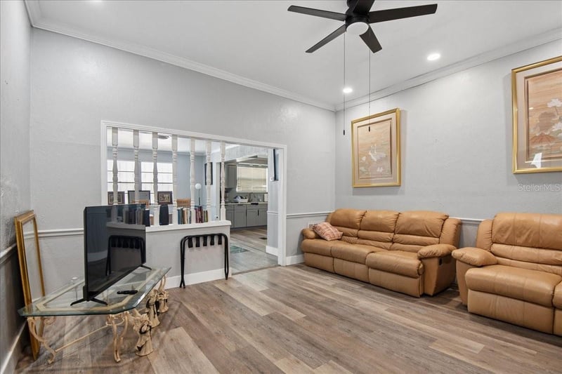 3001 W Chestnut St, Tampa, FL 33607