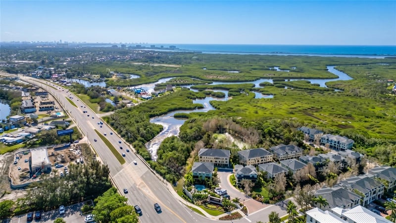 9705 Bay Grove Ln, Tampa, FL 33615