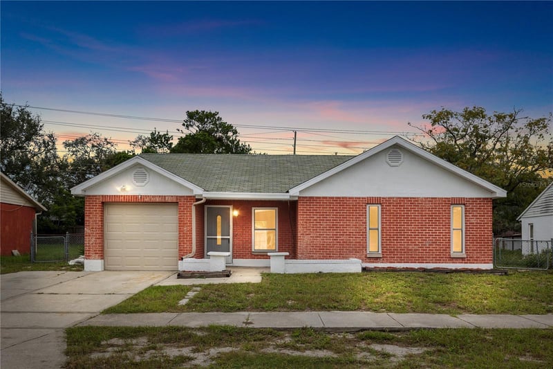 8221 Autumn Oak Ave, Port Richey, FL 34668