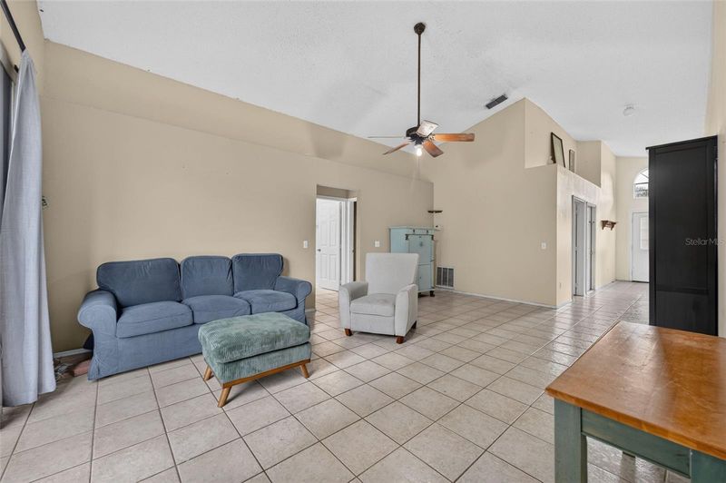 13637 Springtide Ct, Orlando, FL 32826