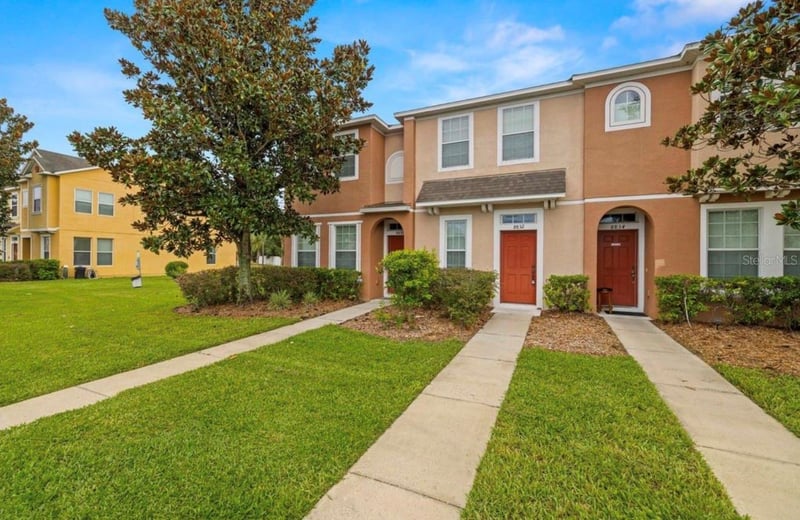 8832 Red Beechwood Ct, Riverview, FL 33578