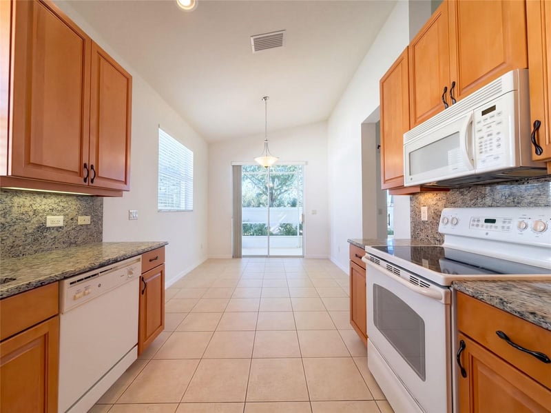 4223 63rd Ter E, Sarasota, FL 34243