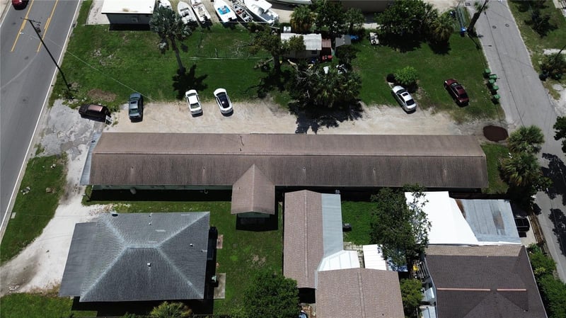 2405 10th St W, Bradenton, FL 34205