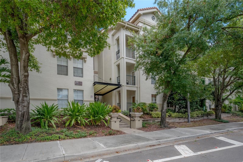 402 S Armenia Ave #114, Tampa, FL 33609
