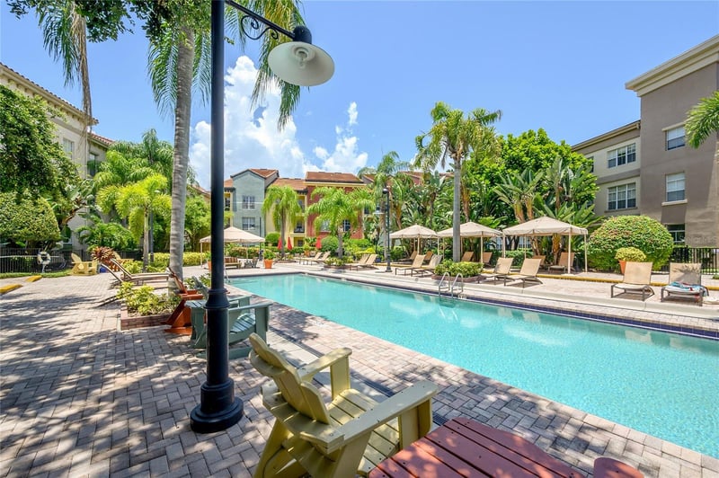402 S Armenia Ave #114, Tampa, FL 33609