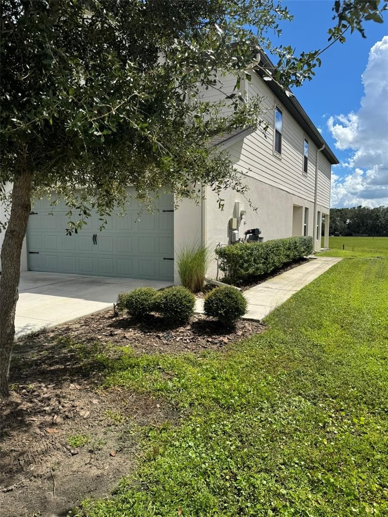 5421 Companion Ln, Tampa, FL 33619