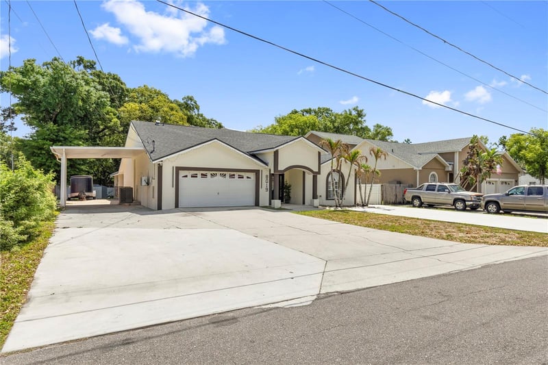 8019 N Gomez Ave, Tampa, FL 33614