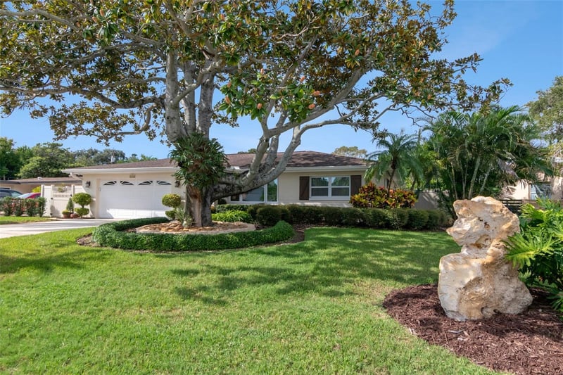 312 Keating Dr, Largo, FL 33770