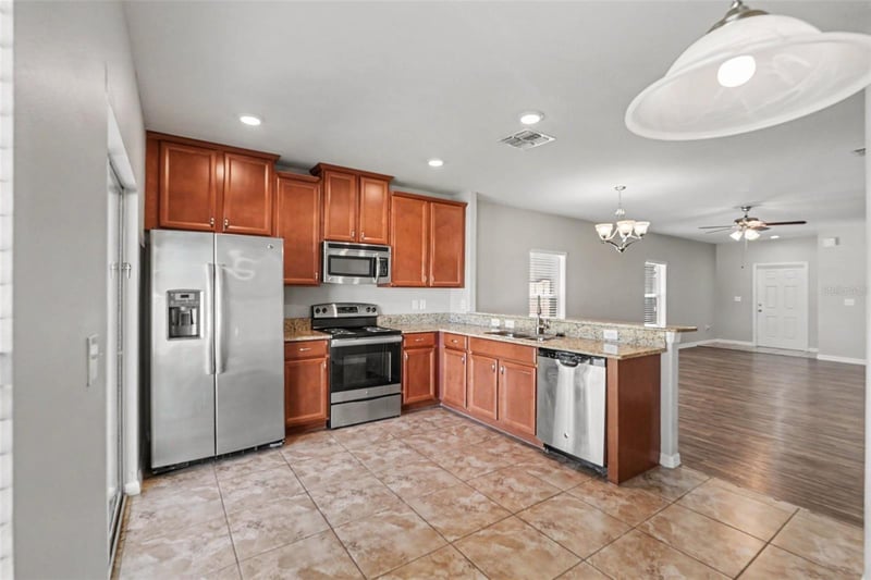 1817 Harbour Blue St, Ruskin, FL 33570
