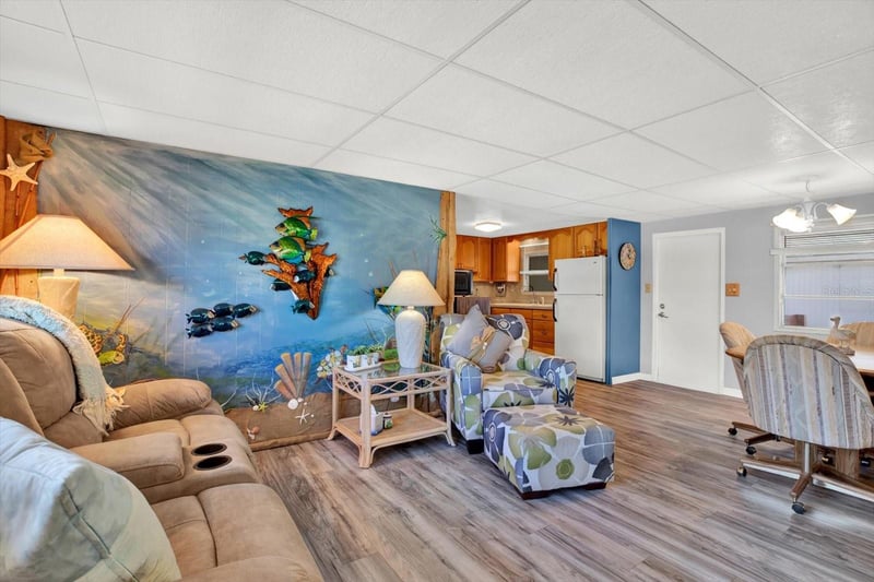 7880 54th Ave N #17, St Petersburg, FL 33709