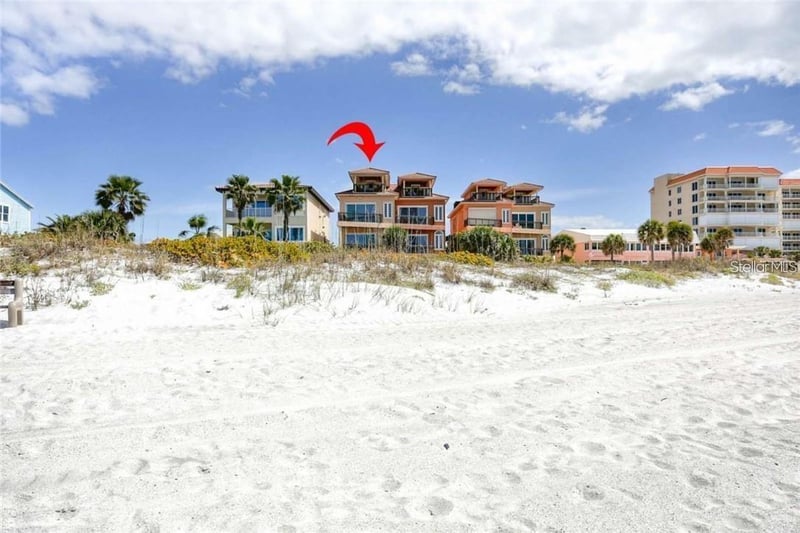 17810 Lee Ave, Redington Shores, FL 33708