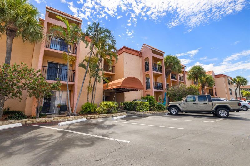 8921 Blind Pass Rd #250, St Pete Beach, FL 33706