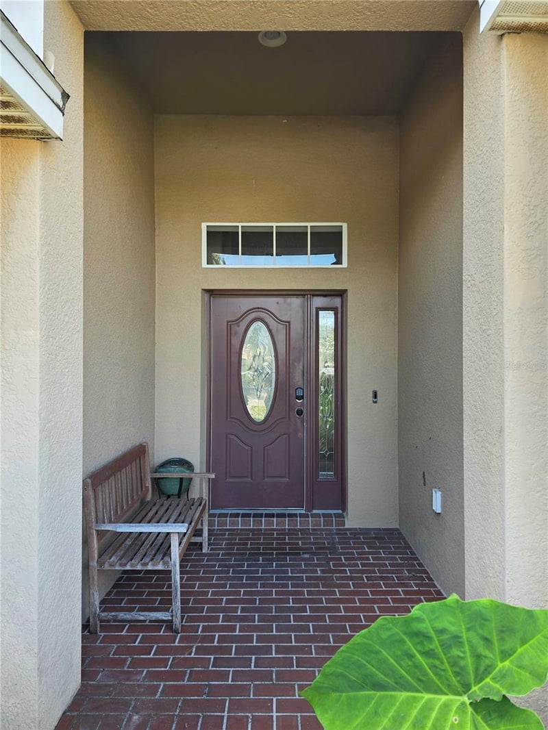 14303 King Tom Pl, Ruskin, FL 33573