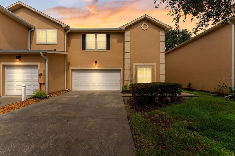 16309 Newbury Palms Ct, Tampa, FL 33647