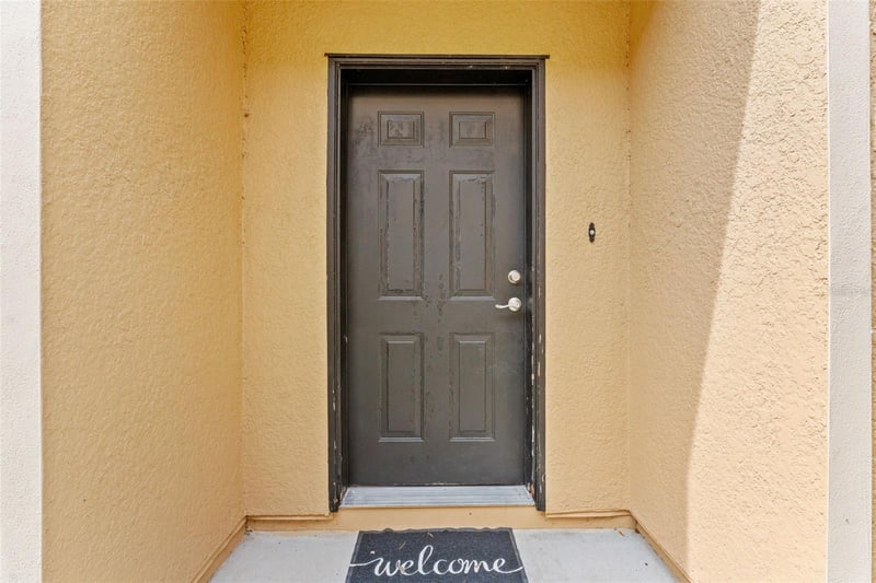 16309 Newbury Palms Ct, Tampa, FL 33647
