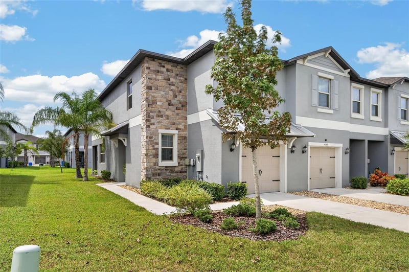 14311 Easy Goer St, Sun City Center, FL 33573