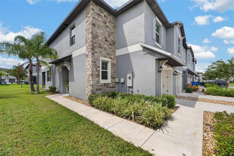 14311 Easy Goer St, Sun City Center, FL 33573