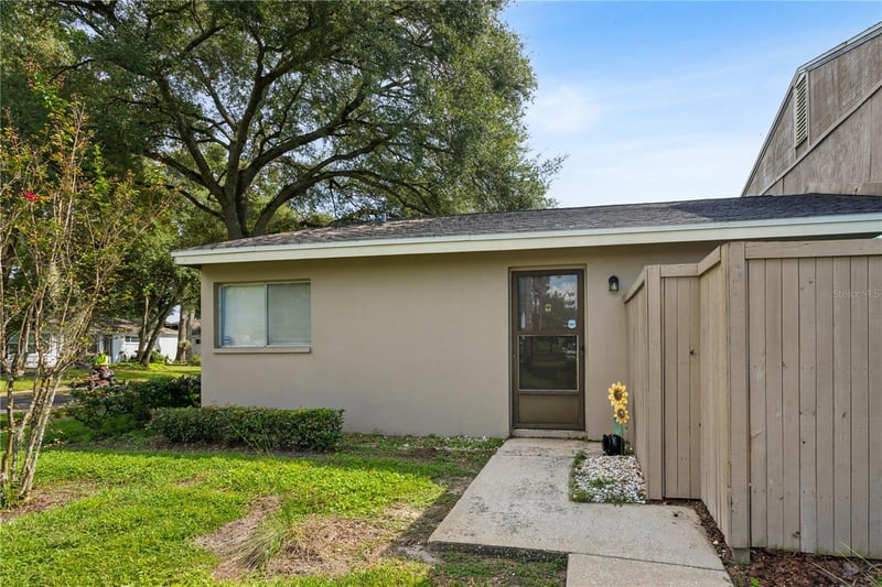 7920 N Tangerine Dr #265, Temple Terrace, FL 33637