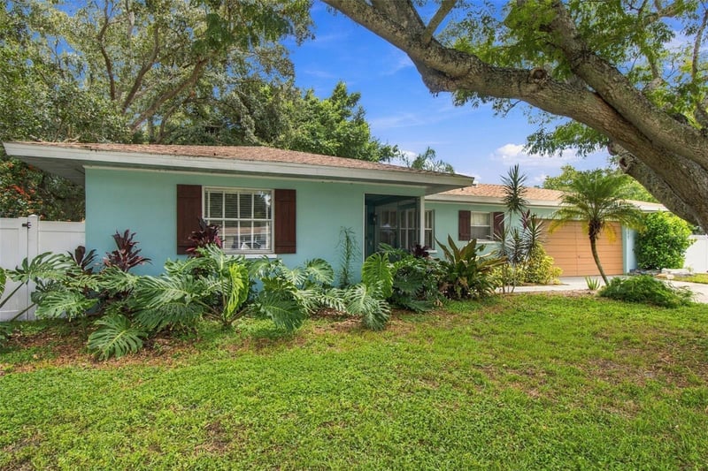 1711 N Highland Ave, Clearwater, FL 33755