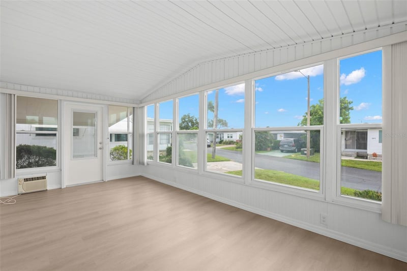 641 Mount Lancaster Ave NE #637, St Petersburg, FL 33702