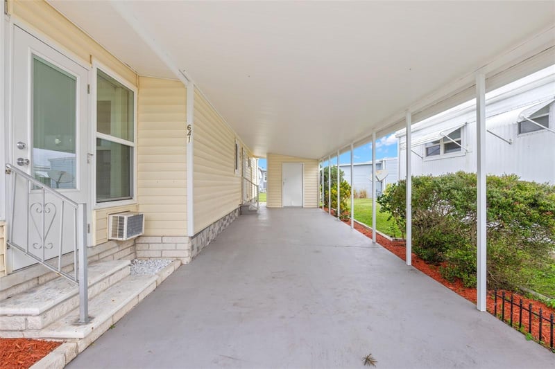 641 Mount Lancaster Ave NE #637, St Petersburg, FL 33702