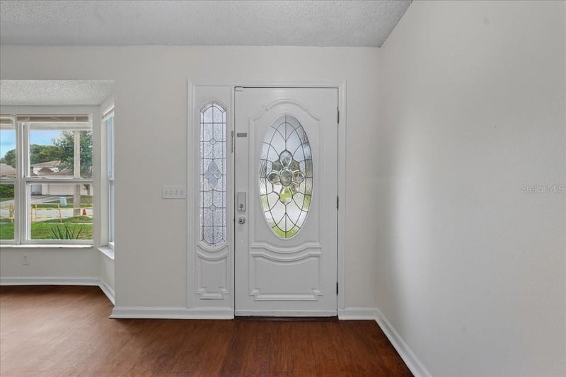 28710 Twinbrook Ln, Wesley Chapel, FL 33543
