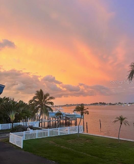 111 10th St S #111, Bradenton Beach, FL 34217