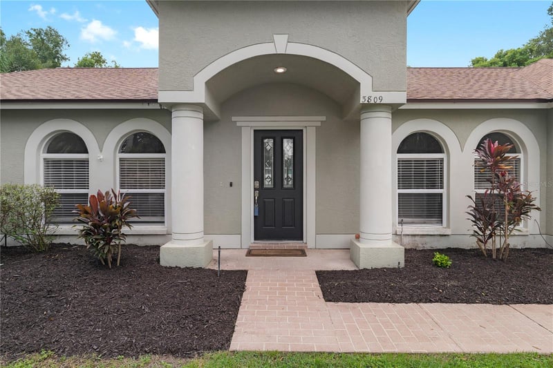 3809 Hanover Hill Dr, Valrico, FL 33596