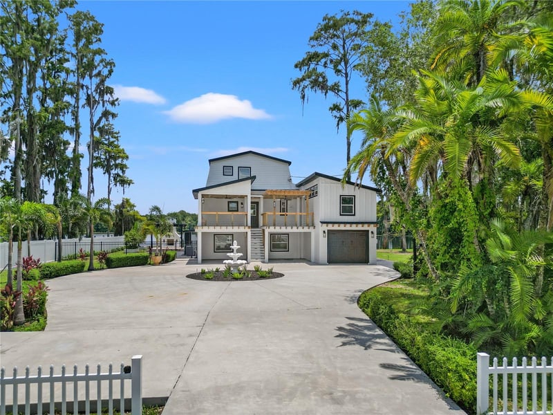 10908 Land O Lakes Blvd, Land O Lakes, FL 34638